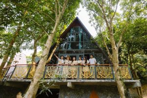 Khách sạn Lưu trú Bằng Lăng giữa Thiên Nhiên