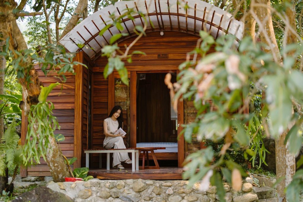 Suối Lương Đà Nẵng không gian sát suối riêng tư